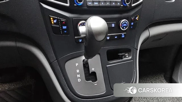 Hyundai The New Grand Starex id 3592896 из Кореи 20