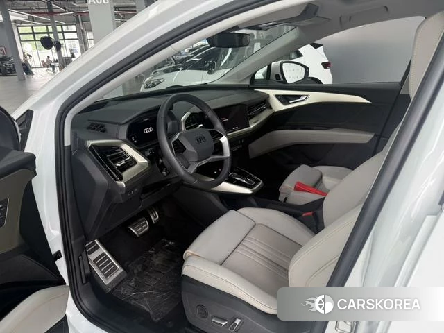 Audi Q5 e-tron id 4314863 из Китая 17