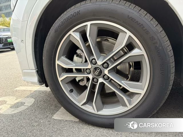 Audi Q3 id 4215068 из Китая 21