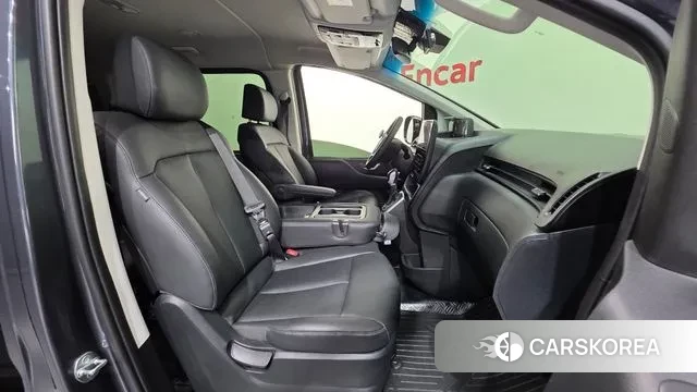 Hyundai Staria id 2910071 из Кореи 20