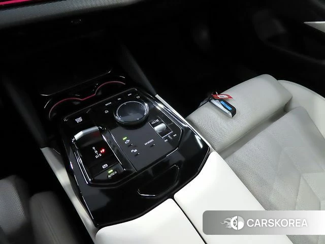 BMW 5 Series (G60) id 3858114 из Кореи 20