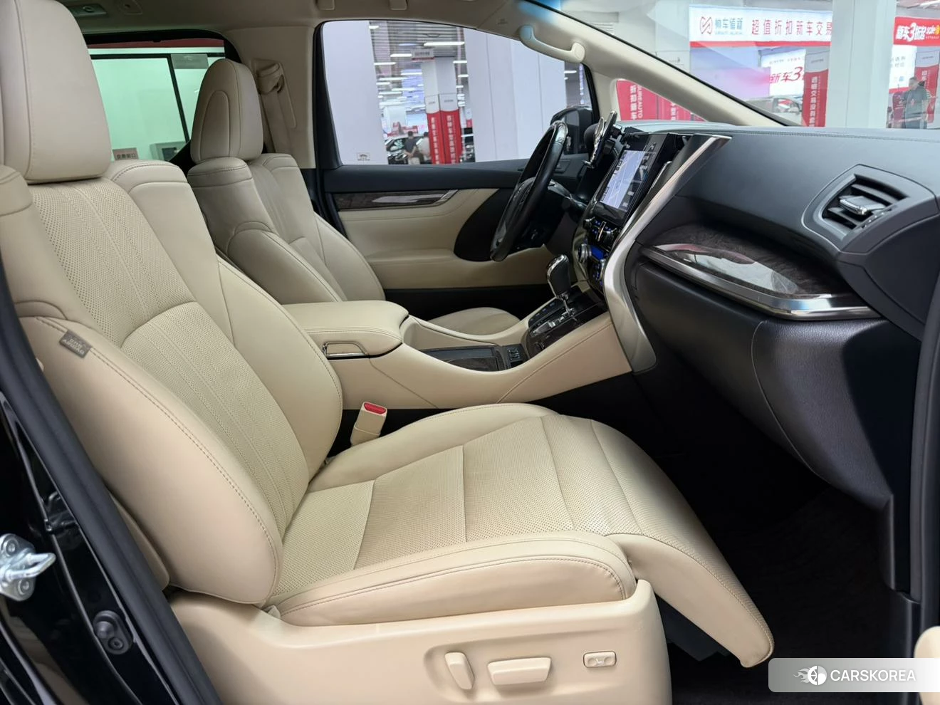 Toyota Elfa id 4455123 из Китая 28