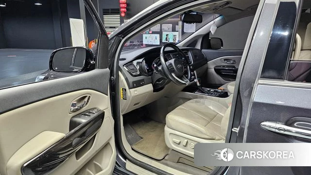 Kia The New Carnival id 4895216 из Кореи 35