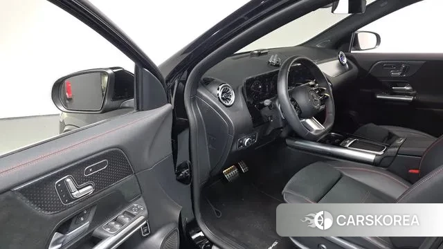 Mercedes-Benz GLA - Class H247 id 3115022 из Кореи 20