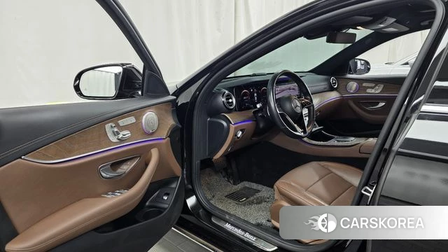 Mercedes-Benz E-Class W213 id 4717144 из Кореи 36