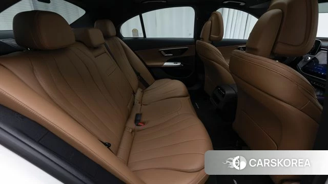 Mercedes-Benz E-Class W214 id 3939822 из Кореи 20