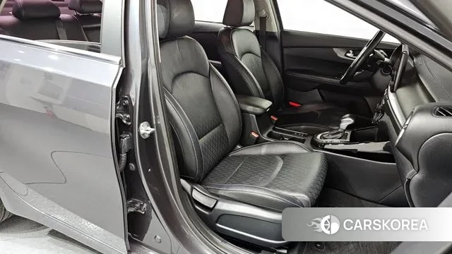 Kia The New K3 2nd generation id 3601032 из Кореи 20