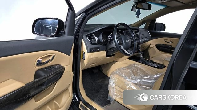 Kia The New Carnival id 4411123 из Кореи 30