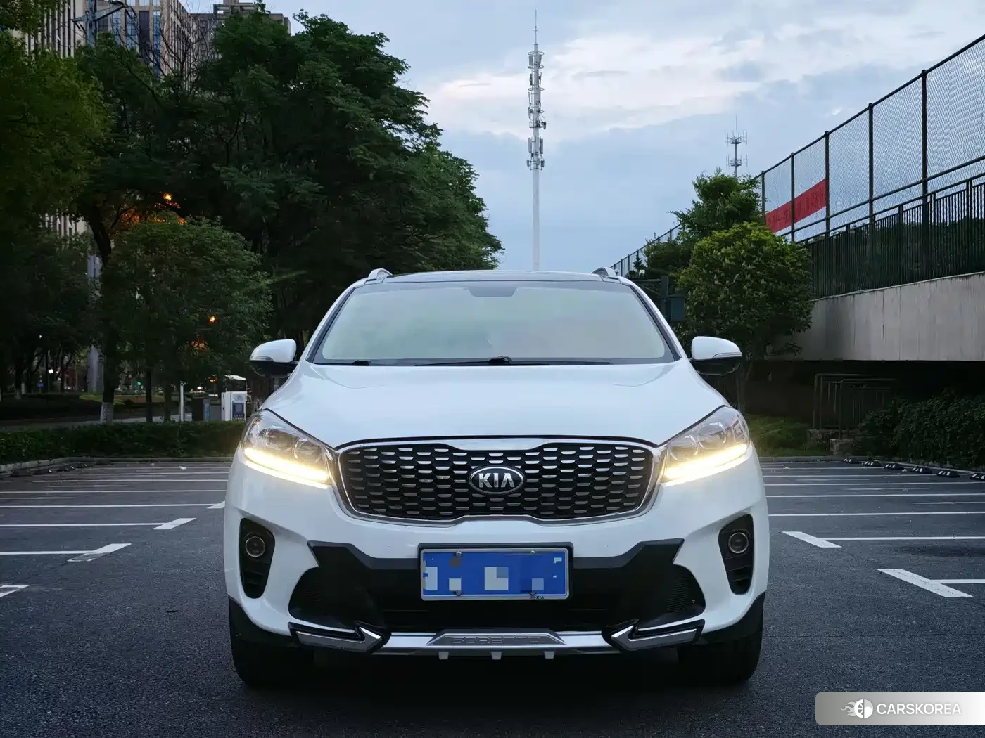 Kia Sorento id 4539338 из Китая 18