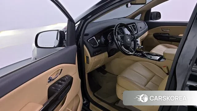 Kia The New Carnival id 3656420 из Кореи 20