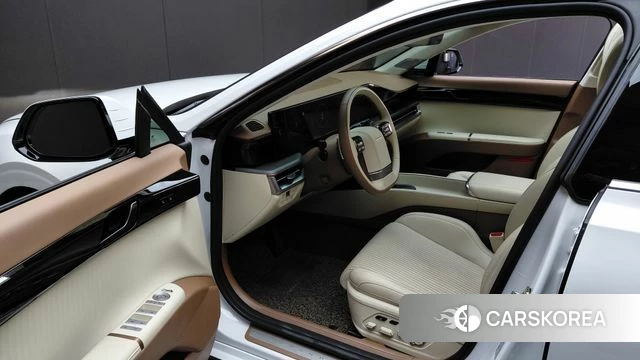 Hyundai Grandeur Hybrid (GN7) id 4414486 из Кореи 36