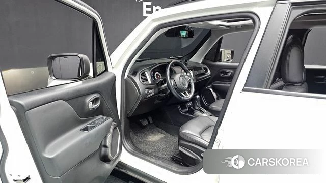 Jeep Renegade id 4188113 из Кореи 20