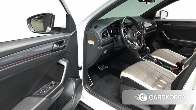 Volkswagen T-Roc id 3872331 из Кореи 20