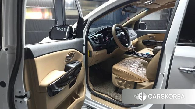Kia The New Carnival id 4563274 из Кореи 34