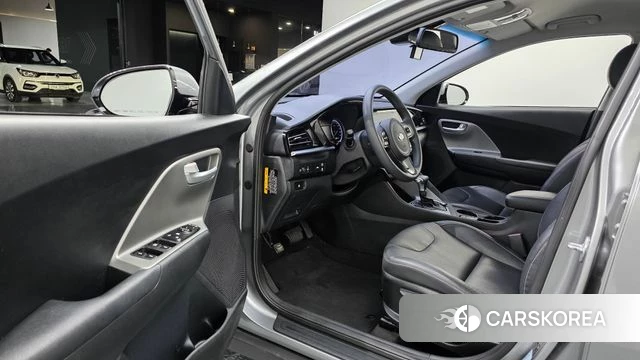 Kia The New Niro id 4490599 из Кореи 20