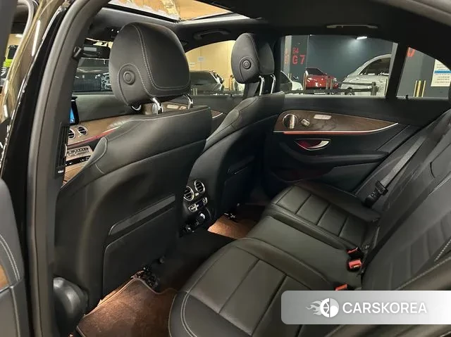 Mercedes-Benz E-Class W213 id 3070971 из Кореи 17