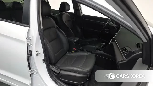 Hyundai The New Avante AD id 3626621 из Кореи 20