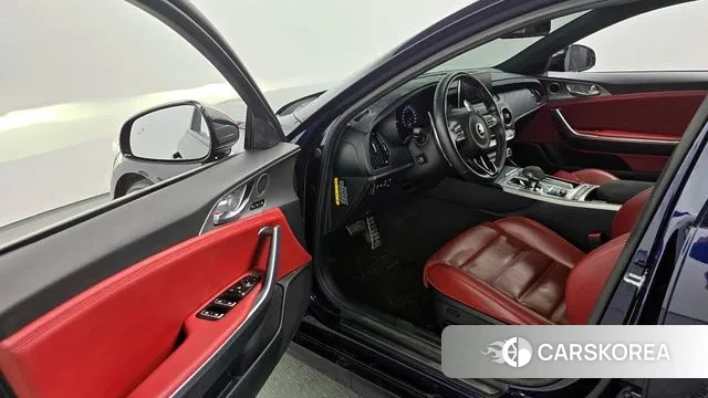 Kia Stinger id 3672215 из Кореи 20