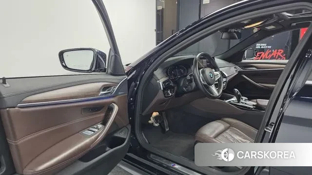 BMW 5 Series (G30) id 3464370 из Кореи 20