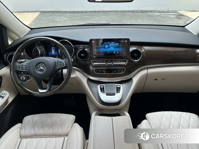 Mercedes-Benz V-class id 4277718 из Китая 16