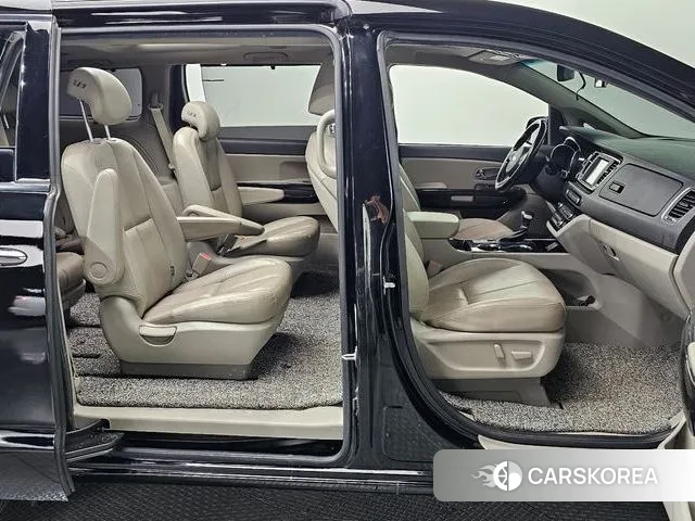 Kia The New Carnival id 3004687 из Кореи 20