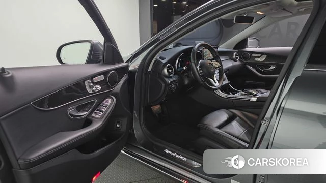 Mercedes-Benz C-Class W205 id 4520193 из Кореи 32
