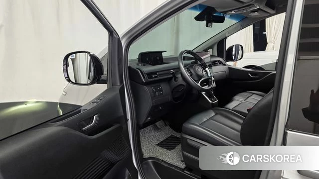 Hyundai Staria id 4303718 из Кореи 31