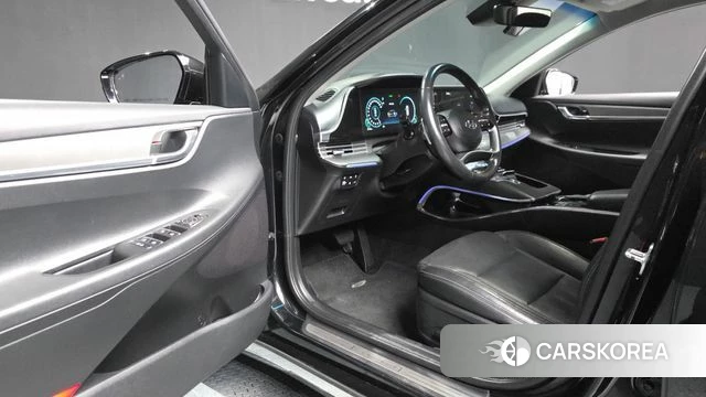 Hyundai The New Grandeur IG Hybrid id 4428940 из Кореи 32