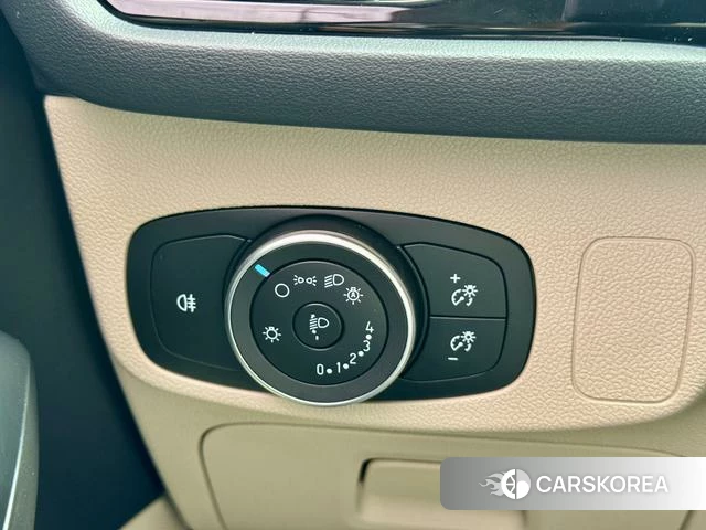 Ford Fox id 4380704 из Китая 22