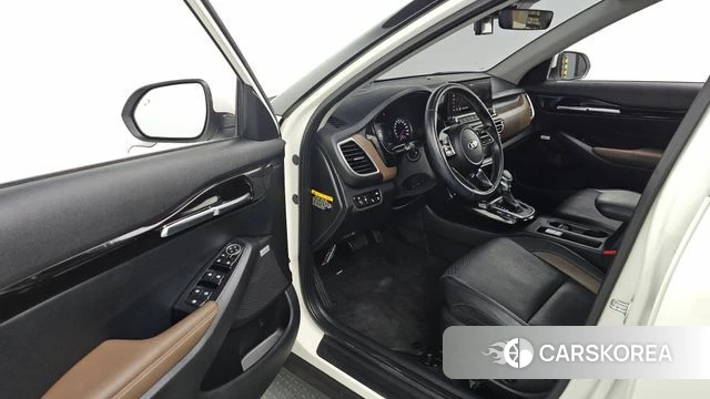 Kia Seltos id 4284874 из Кореи 20