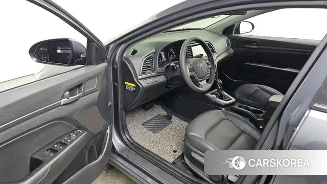 Hyundai Avante AD id 3656875 из Кореи 20