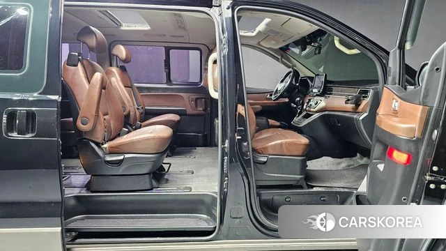 Hyundai The New Grand Starex id 4397626 из Кореи 30