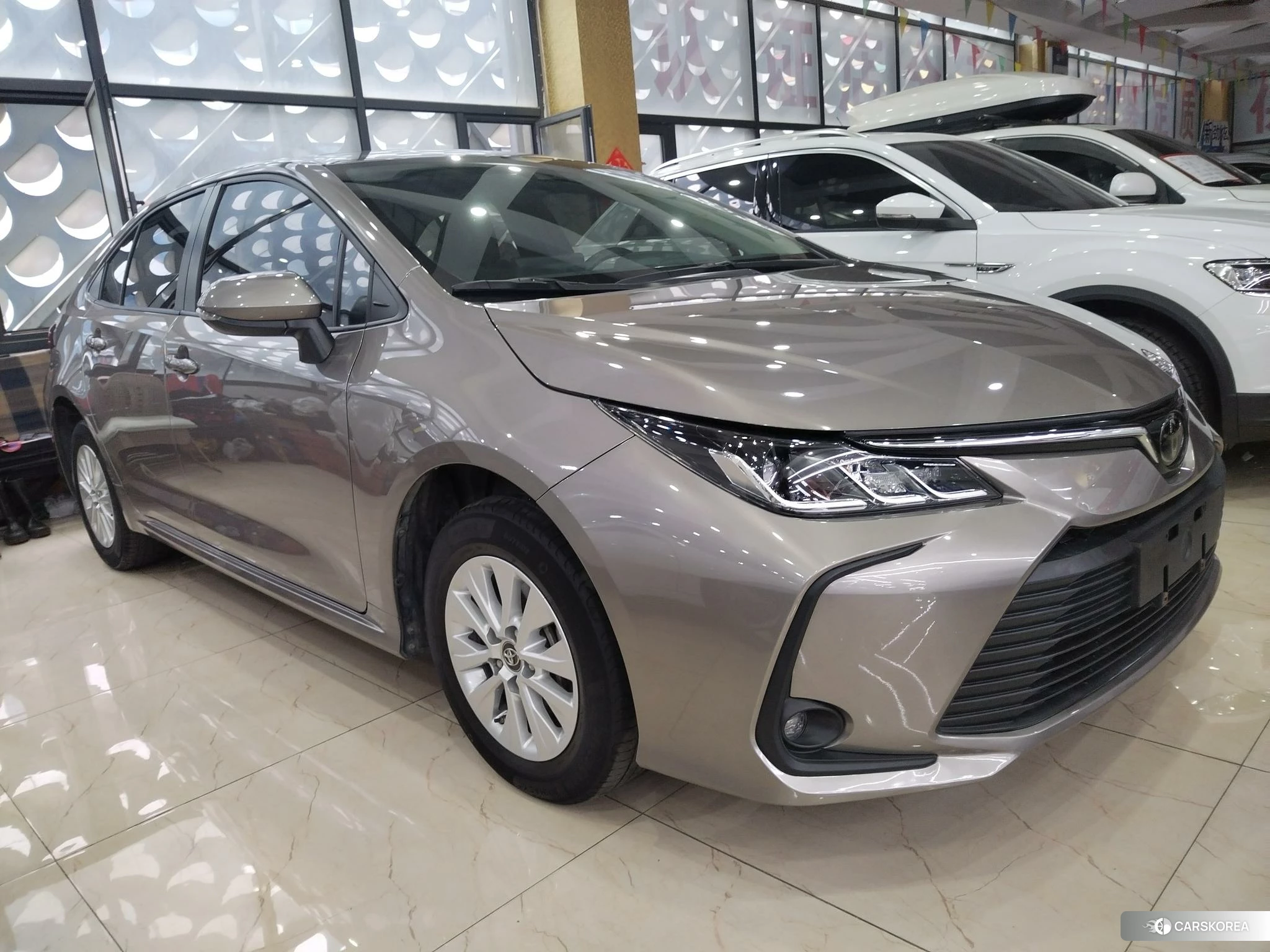 Toyota Corolla id 4455602 из Китая 19