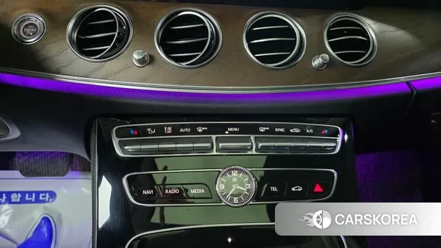 Mercedes-Benz E-Class W213 id 3703441 из Кореи 15