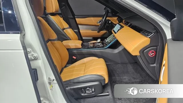 Land Rover Range Rover Velar id 3383729 из Кореи 20