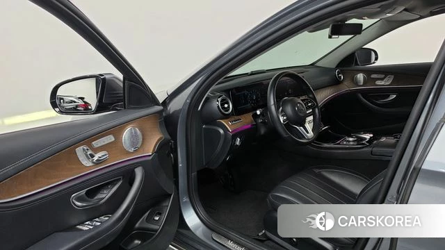 Mercedes-Benz E-Class W213 id 4785596 из Кореи 33
