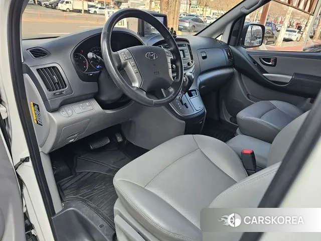 Hyundai The New Grand Starex id 3753421 из Кореи 20