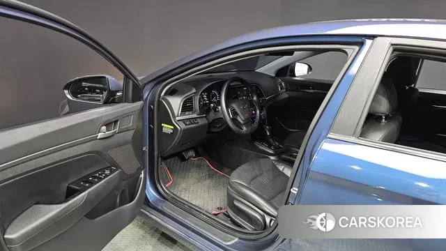 Hyundai Avante AD id 2370933 из Кореи 20