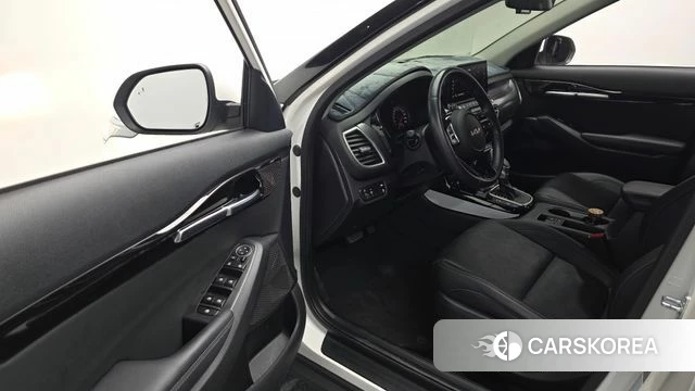 Kia Seltos id 3935233 из Кореи 20