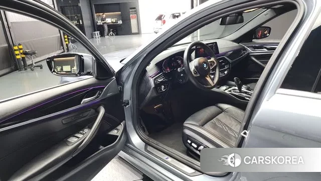 BMW 5 Series (G30) id 3013253 из Кореи 20