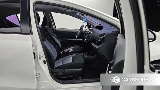 Toyota Prius C id 2986692 из Кореи 20