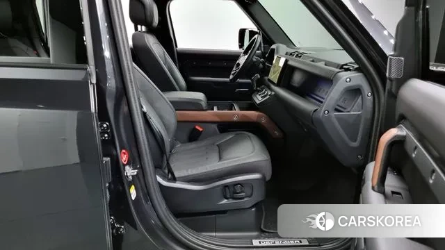 Land Rover Defender (L663) id 2899868 из Кореи 20