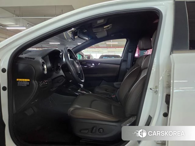 Kia Come New K3 id 4895075 из Кореи 17