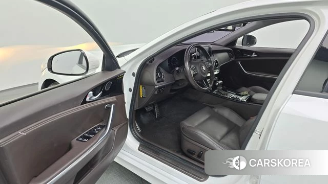 Kia Stinger id 4246294 из Кореи 20
