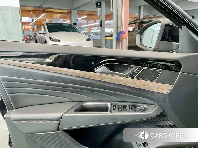 Volkswagen Passat id 4253872 из Китая 21