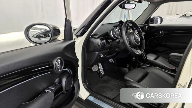 Mini Cooper id 4382567 из Кореи 30