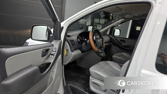 Hyundai The New Grand Starex id 3094904 из Кореи 20