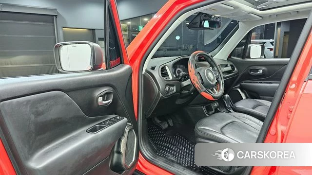 Jeep Renegade id 3924578 из Кореи 20