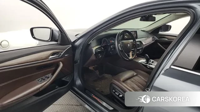 BMW 5 Series (G30) id 2981532 из Кореи 20