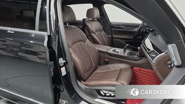 BMW 7 Series (G11) id 3606484 из Кореи 20